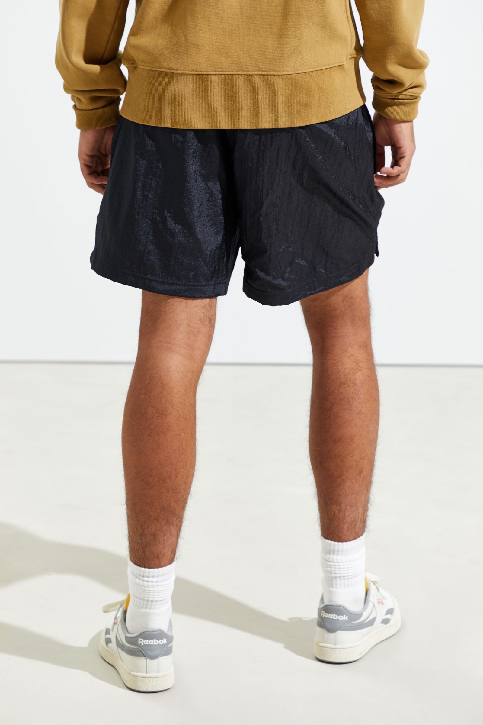 Champion UO Exclusive Nylon Short Urban Outfitters 日本